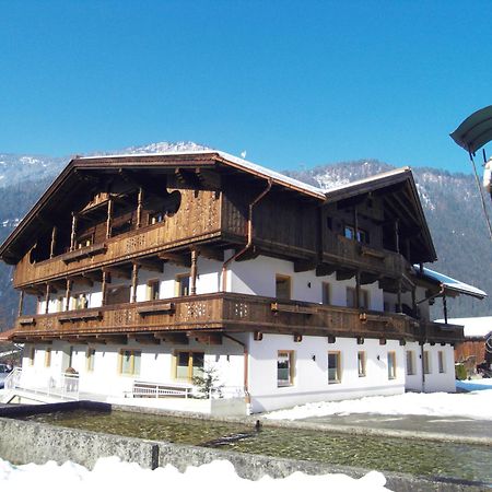 Apartamento Apart Landhaus Heim Mayrhofen Exterior foto